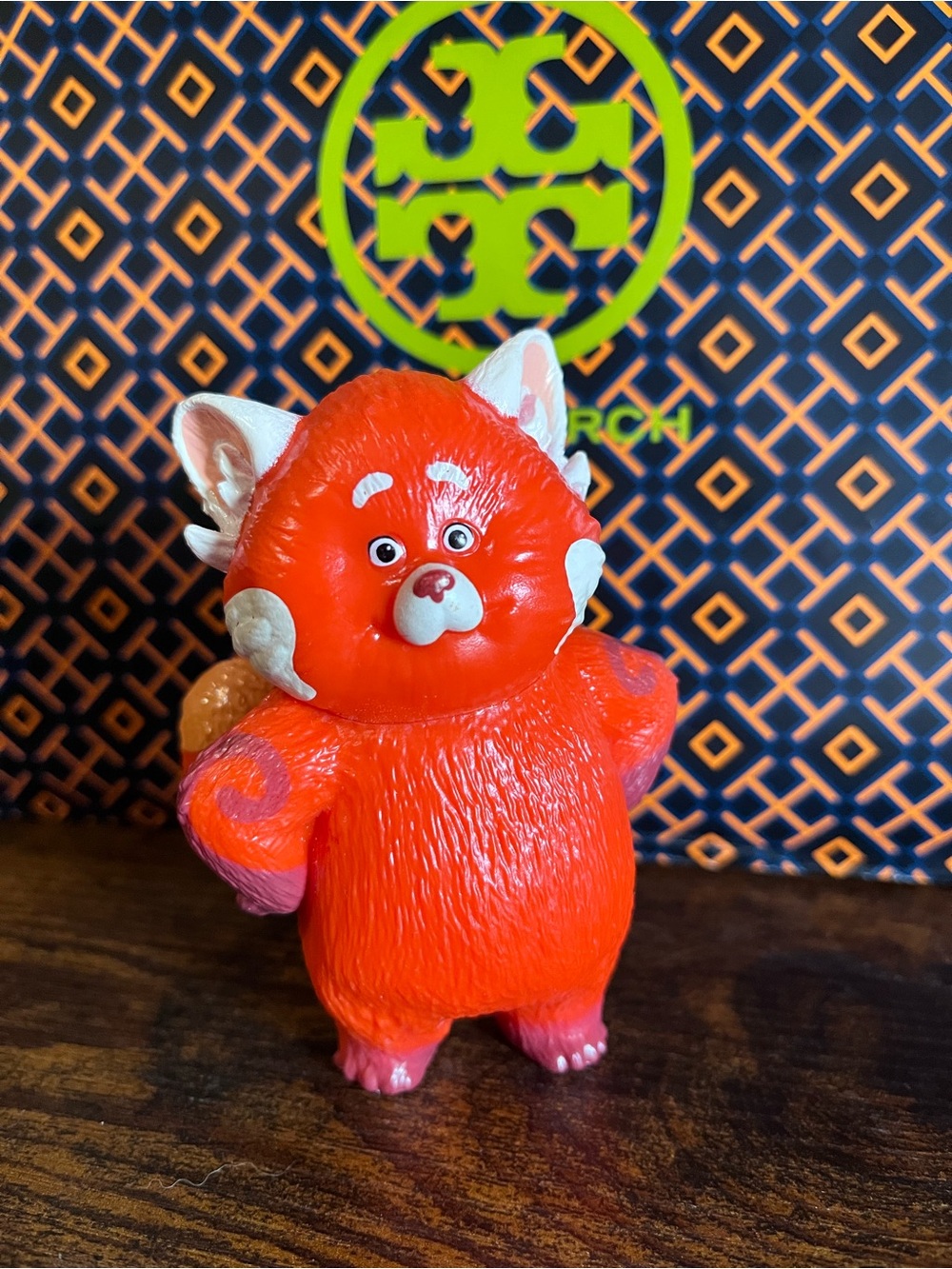 Disney / Pixar Turning Red Mei Red
Panda 4" Mini Figure